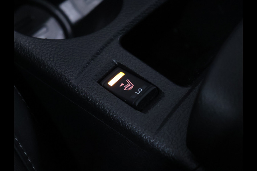 Nissan QASHQAI 1.3 DIG-T Premium Edition [360° CAMERA, PANORAMADAK, STOELVERWARMING, ELEKTRISCHE STOELEN, BLUETOOTH, CRUISE CONTROL, LANE ASSIST, NIEUWSTAAT]