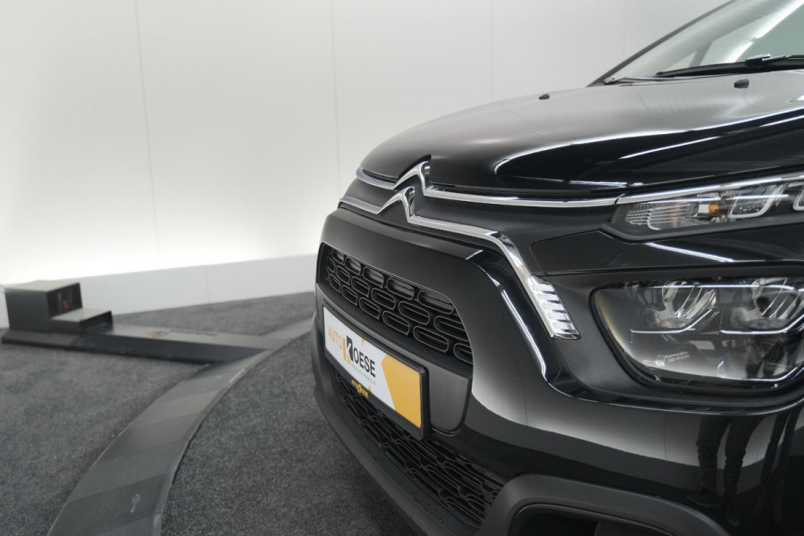 Citroën C3 PureTech 110 EAT6 Max | Apple Carplay | Parkeersensoren | 16 Inch Lichtmetalen Velgen