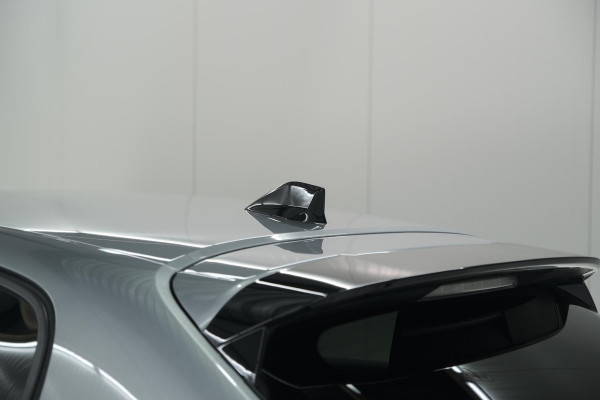 Peugeot 208 PureTech 100 GT Dark Edition | Camera | Navigatie | Apple Carplay | Parkeersensoren