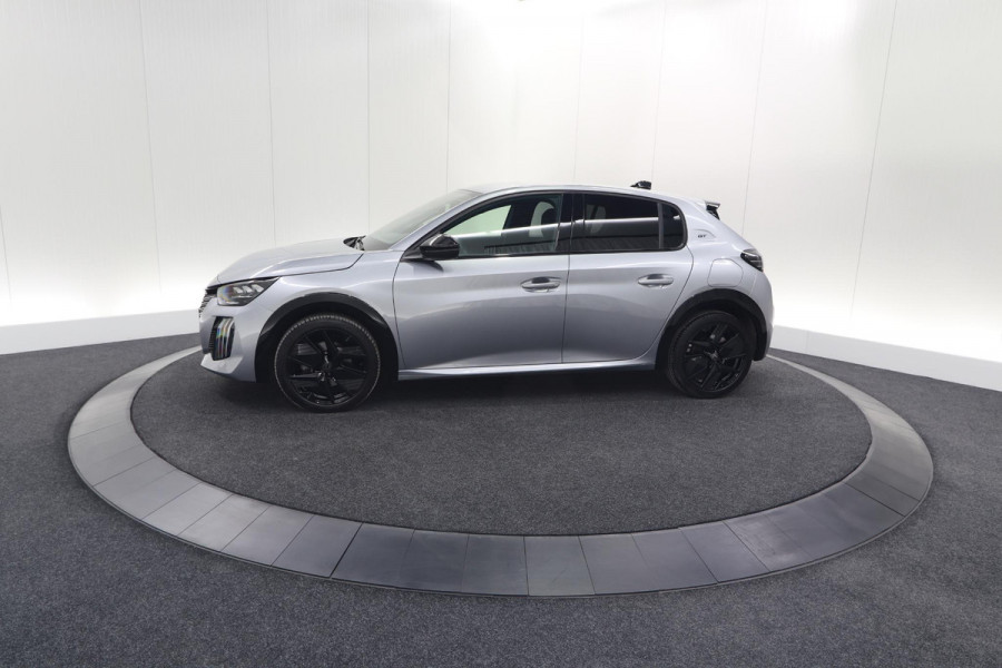 Peugeot 208 PureTech 100 GT Dark Edition | Camera | Navigatie | Apple Carplay | Parkeersensoren