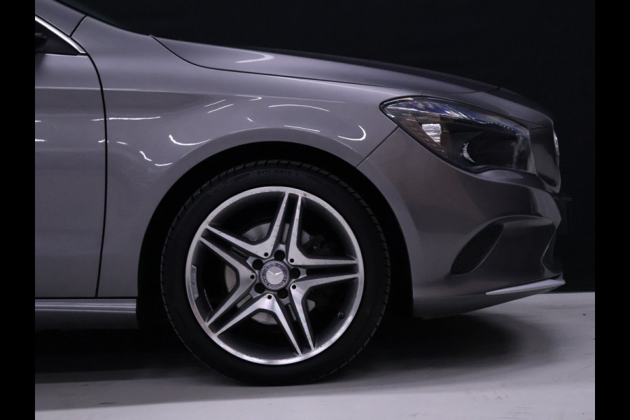 Mercedes-Benz CLA-Klasse 180 AMG [APPLE CARPLAY, AMG VELG, LEDER INTERIEUR, CRUISE CONTROL, AUTOMATISCH DIMLICHT, SCHAKELFLIPPERS, NIEUWSTAAT]