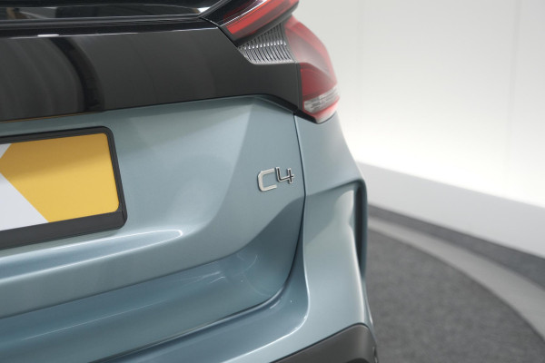 Citroën C4 Puretech 130 Plus | Camera | Apple Carplay | Parkeersensoren