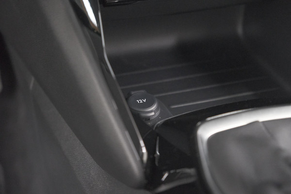 Peugeot 208 PureTech 100 Allure Pack | Camera | Adaptieve Cruise Control | Apple Carplay | Stoelverwarming