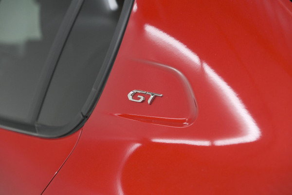 Peugeot 208 PureTech 130 EAT8 GT | Panoramadak | Camera | Apple Carplay | Stoelverwarming