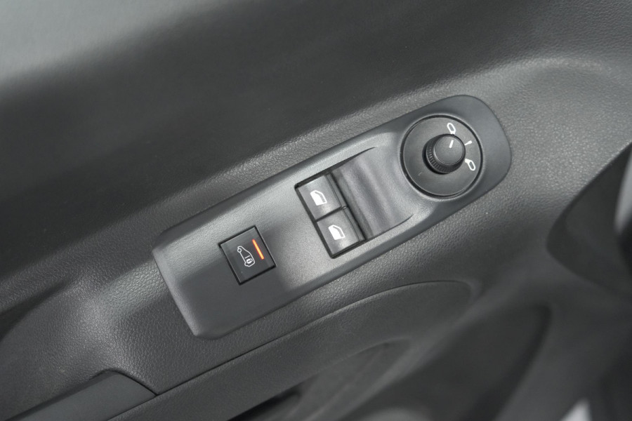 Peugeot Partner 1.5 BlueHDi 100 S&S L1 | Trekhaak | Apple Carplay | Laadruimte Pakket | 3 Zitplaatsen