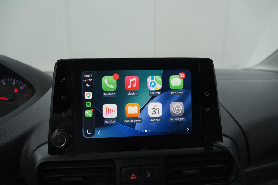 Peugeot Partner 1.5 BlueHDi 100 S&S L1 | Trekhaak | Apple Carplay | Laadruimte Pakket | 3 Zitplaatsen