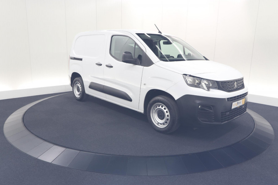 Peugeot Partner 1.5 BlueHDi 100 S&S L1 | Trekhaak | Apple Carplay | Laadruimte Pakket | 3 Zitplaatsen