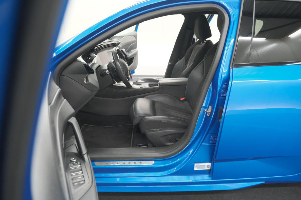 Peugeot 308 1.6 HYbrid 225 GT Pack Business | Trekhaak | 360 Camera | Adaptieve Cruise Control | Massagefunctie | Focal Audio