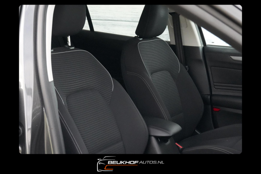 Ford FOCUS Wagon 1.0 EcoBoost Titanium Business Cam Carplay