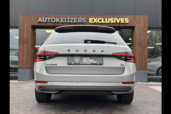 Škoda Superb Combi 1.4 TSI iV Sportline Business Panoramadak Adapt. Cruise LED Standkachel Trekhaak 19''LM