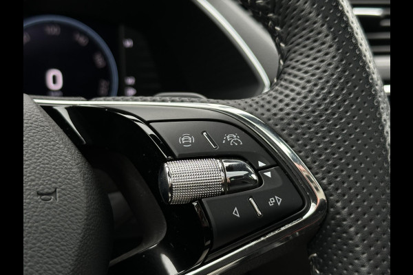 Škoda Superb Combi 1.4 TSI iV Sportline Business Panoramadak Adapt. Cruise LED Standkachel Trekhaak 19''LM