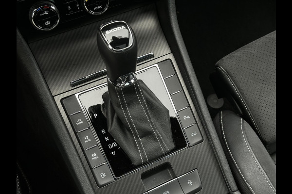 Škoda Superb Combi 1.4 TSI iV Sportline Business Panoramadak Adapt. Cruise LED Standkachel Trekhaak 19''LM