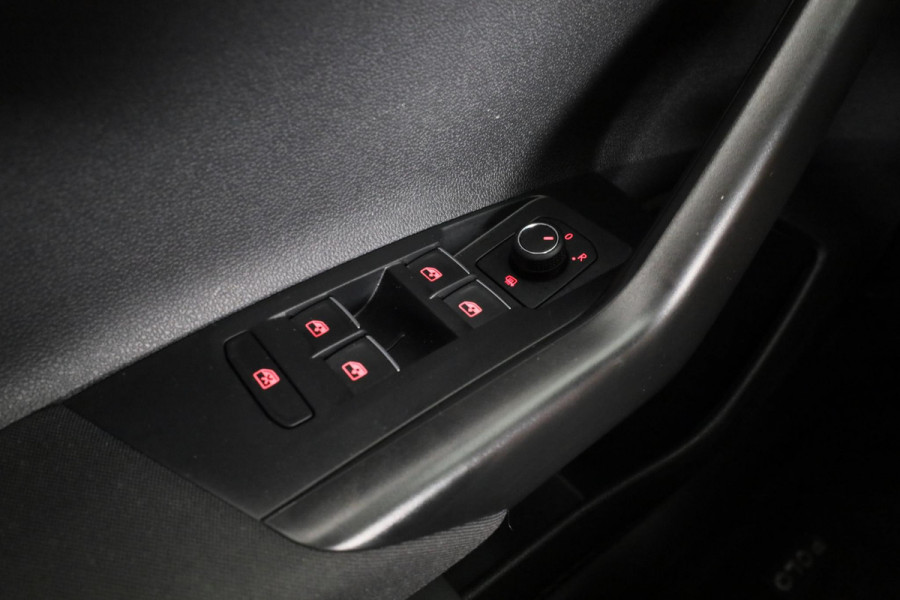 Volkswagen Polo 1.0 TSI Comfortline 95PK | Navigatie | Adaptive cruise control