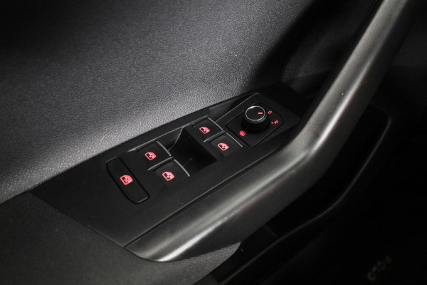 Volkswagen Polo 1.0 TSI Comfortline 95PK | Navigatie | Adaptive cruise control