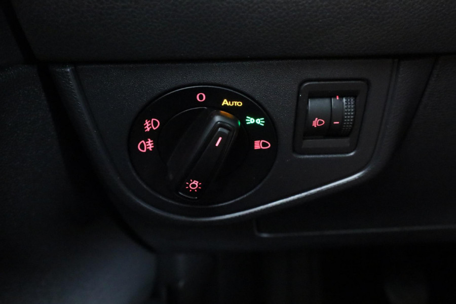 Volkswagen Polo 1.0 TSI Comfortline 95PK | Navigatie | Adaptive cruise control