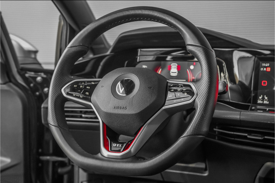 Volkswagen Golf 2.0 TSI GTI IQ Light ACC Stoelverw Camera 19"