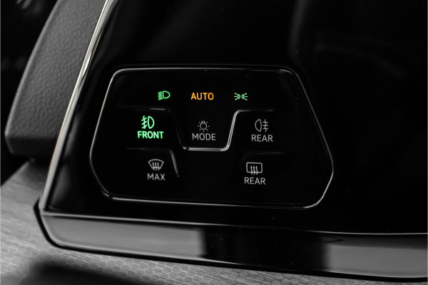 Volkswagen Golf 2.0 TSI GTI IQ Light ACC Stoelverw Camera 19"