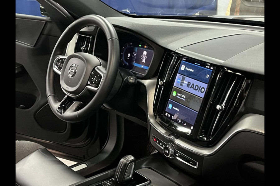 Volvo XC60 T6 Recharge Plug-in Hybrid R-Design Trekhaak | Open dak | 360 camera | Stuur-/stoelverwarming | 22'' inch wielen | Leder | Carplay