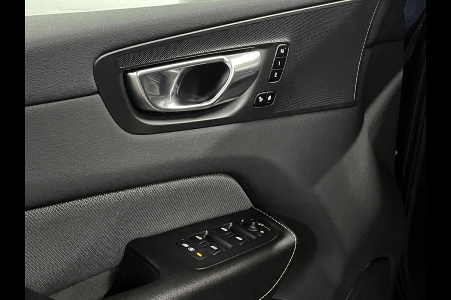 Volvo XC60 T6 Recharge Plug-in Hybrid R-Design Trekhaak | Open dak | 360 camera | Stuur-/stoelverwarming | 22'' inch wielen | Leder | Carplay