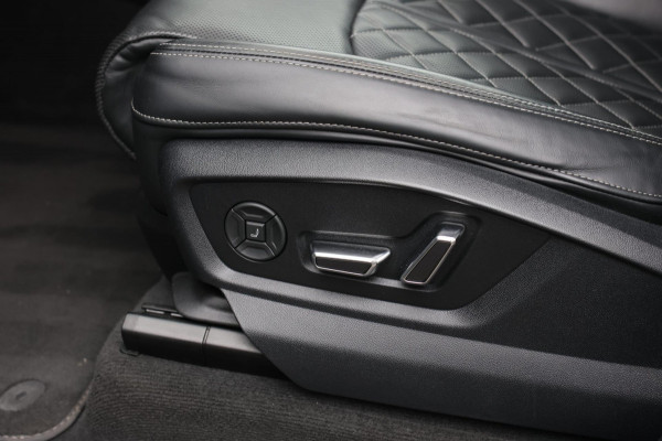 Audi Q8 60 TFSI e Quattro Competition *Pano*RS-Stoelen*B&O*Soft-Close*ABT*