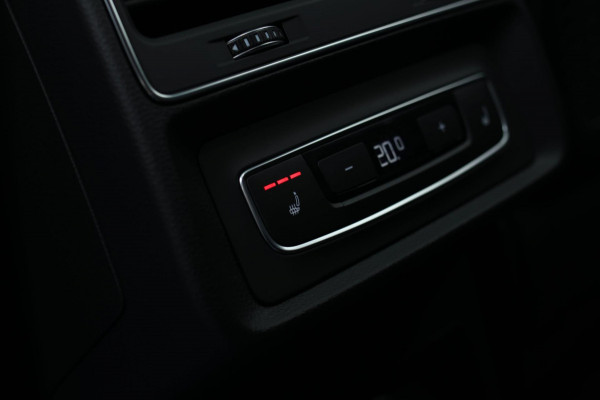 Audi Q8 60 TFSI e Quattro Competition *Pano*RS-Stoelen*B&O*Soft-Close*ABT*