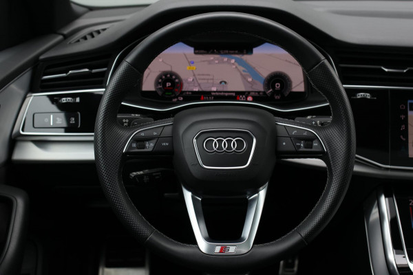 Audi Q8 60 TFSI e Quattro Competition *Pano*RS-Stoelen*B&O*Soft-Close*ABT*