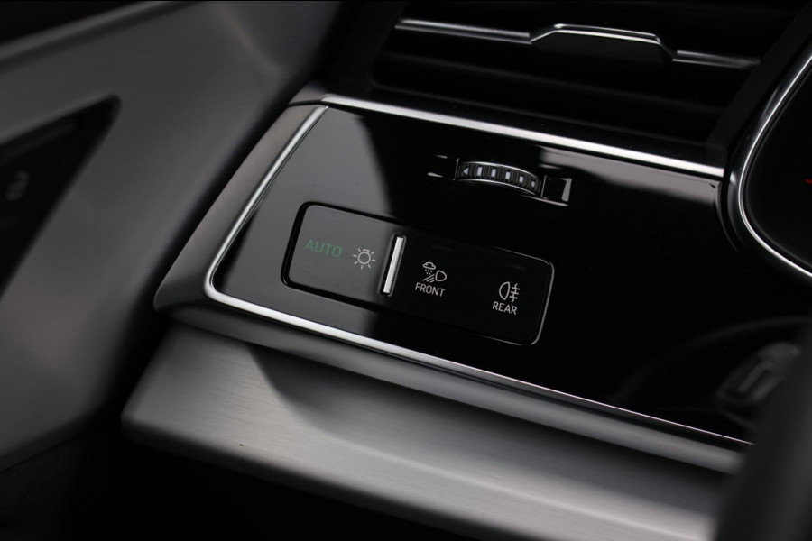 Audi Q8 60 TFSI e Quattro Competition *Pano*RS-Stoelen*B&O*Soft-Close*ABT*