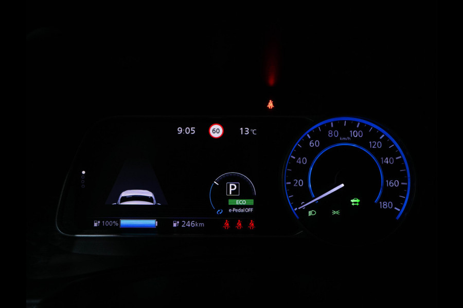 Nissan Leaf Acenta 40 kWh (INCL-BTW) Aut. *HEATPUMP | ADAPTIVE-CRUISE | KEYLESS | TOPVIEW | NAVI-FULLMAP | BLINDSPOT | DAB+ | HEATED-COMFORTSEATS | DIGI-COCKPIT | PRIVACYGLASS | 16"ALU*