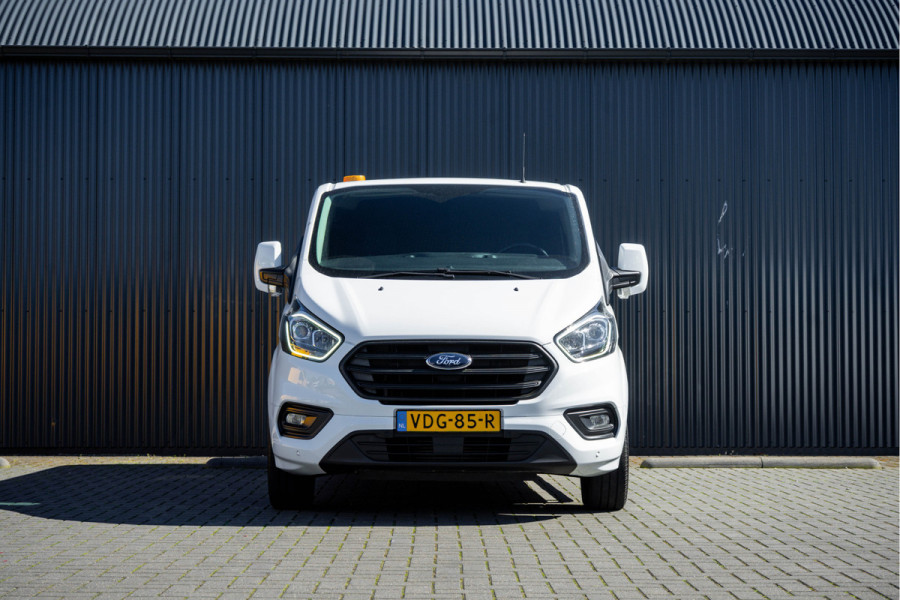 Ford Transit Custom L2H1 | 130PK | Volledig Ingericht | LED | Cruise | PDC | Stoelverw. | Airco | Trekhaak