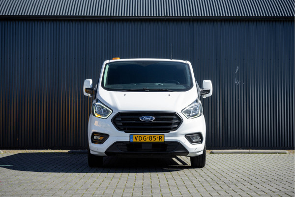 Ford Transit Custom L2H1 | 130PK | Volledig Ingericht | LED | Cruise | PDC | Stoelverw. | Airco | Trekhaak