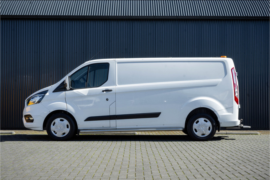 Ford Transit Custom L2H1 | 130PK | Volledig Ingericht | LED | Cruise | PDC | Stoelverw. | Airco | Trekhaak