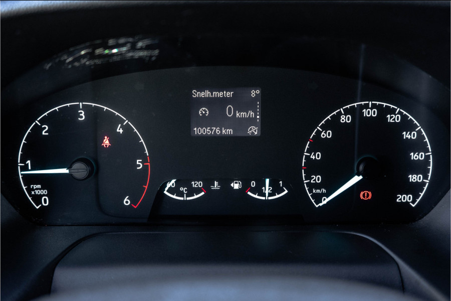 Ford Transit Custom L2H1 | 130PK | Volledig Ingericht | LED | Cruise | PDC | Stoelverw. | Airco | Trekhaak