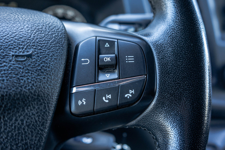 Ford Transit Custom L2H1 | 130PK | Volledig Ingericht | LED | Cruise | PDC | Stoelverw. | Airco | Trekhaak