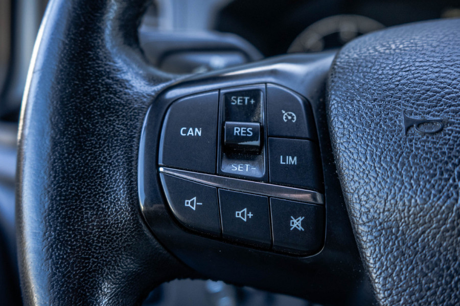 Ford Transit Custom L2H1 | 130PK | Volledig Ingericht | LED | Cruise | PDC | Stoelverw. | Airco | Trekhaak