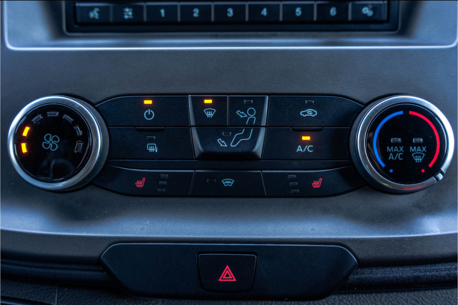 Ford Transit Custom L2H1 | 130PK | Volledig Ingericht | LED | Cruise | PDC | Stoelverw. | Airco | Trekhaak