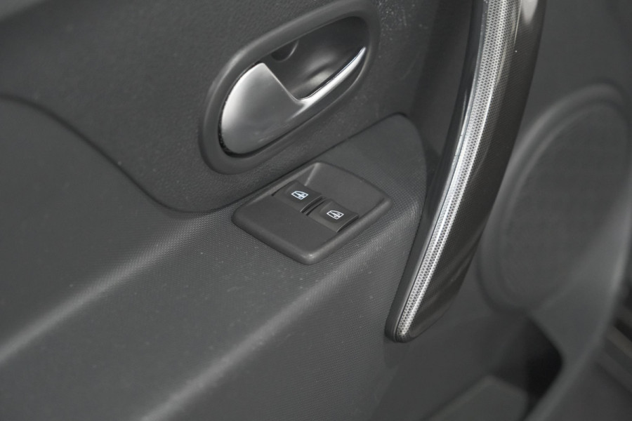 Dacia Sandero TCe 90 SL Stepway | Parkeersensoren | Cruise Control | Navigatie