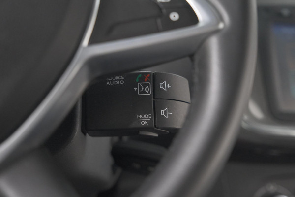 Dacia Sandero TCe 90 SL Stepway | Parkeersensoren | Cruise Control | Navigatie