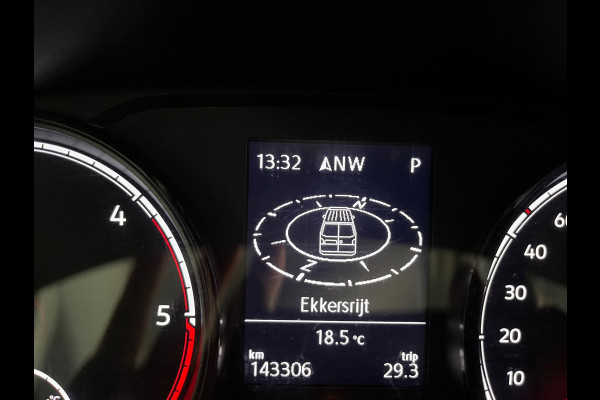 Volkswagen Transporter Automaat DSG Servicewagen 2.0 TDI 150pk L2H1 3Persoons Sortimo Inrichting, Airco, Navigatie, RIJKLAARPRIJS!