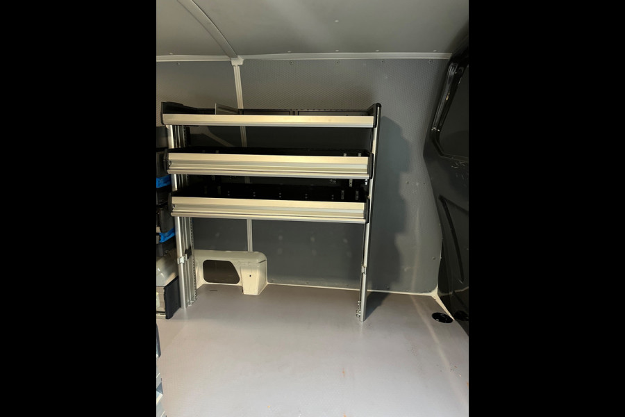 Volkswagen Transporter Automaat DSG Servicewagen 2.0 TDI 150pk L2H1 3Persoons Sortimo Inrichting, Airco, Navigatie, RIJKLAARPRIJS!