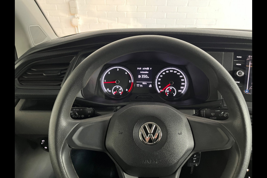 Volkswagen Transporter Automaat DSG Servicewagen 2.0 TDI 150pk L2H1 3Persoons Sortimo Inrichting, Airco, Navigatie, RIJKLAARPRIJS!