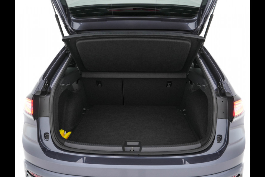 Volkswagen Taigo 1.5 TSI R-Line Aut. *PANO | ADAPTIVE-CRUISE | FULL-LED | BLINDSPOT | HEATED-SPORTSEATS | DIGI-COCKPIT | PRIVACY-GLASS | SHIFTPADDLES | CAMERA | KEYLESS | DAB | NAVI-FULLMAP | ECC | CARPLAY | PDC | 18''ALU*