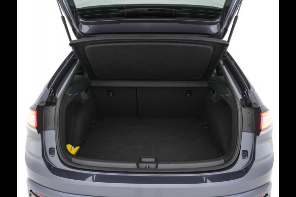 Volkswagen Taigo 1.5 TSI R-Line Aut. *PANO | ADAPTIVE-CRUISE | FULL-LED | BLINDSPOT | HEATED-SPORTSEATS | DIGI-COCKPIT | PRIVACY-GLASS | SHIFTPADDLES | CAMERA | KEYLESS | DAB | NAVI-FULLMAP | ECC | CARPLAY | PDC | 18''ALU*