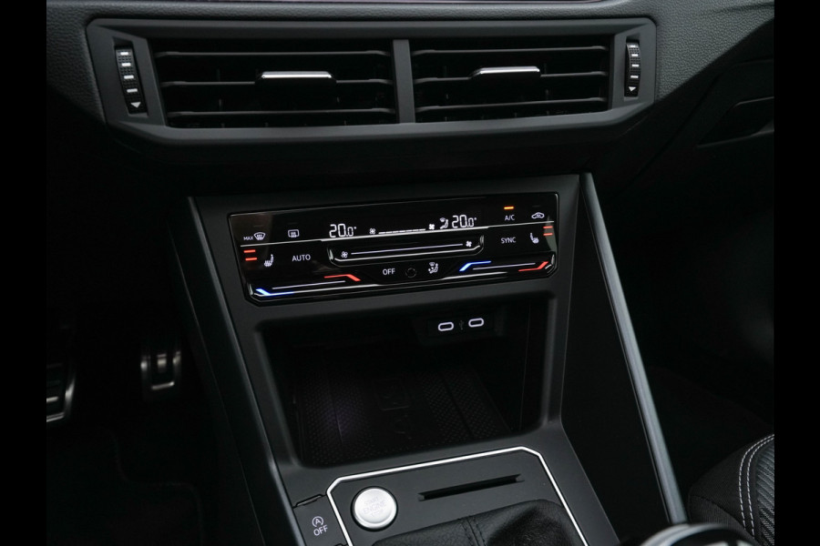 Volkswagen Taigo 1.5 TSI R-Line Aut. *PANO | ADAPTIVE-CRUISE | FULL-LED | BLINDSPOT | HEATED-SPORTSEATS | DIGI-COCKPIT | PRIVACY-GLASS | SHIFTPADDLES | CAMERA | KEYLESS | DAB | NAVI-FULLMAP | ECC | CARPLAY | PDC | 18''ALU*