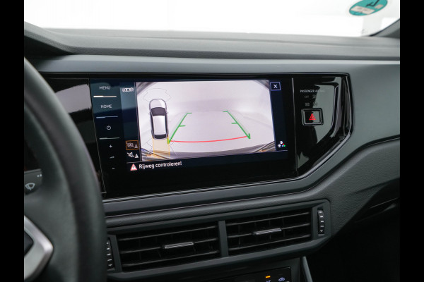 Volkswagen Taigo 1.5 TSI R-Line Aut. *PANO | ADAPTIVE-CRUISE | FULL-LED | BLINDSPOT | HEATED-SPORTSEATS | DIGI-COCKPIT | PRIVACY-GLASS | SHIFTPADDLES | CAMERA | KEYLESS | DAB | NAVI-FULLMAP | ECC | CARPLAY | PDC | 18''ALU*