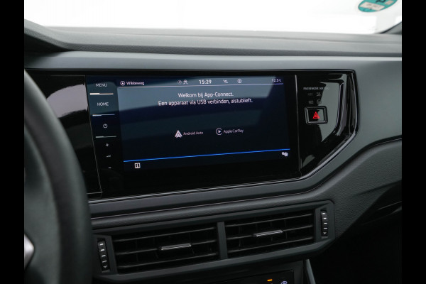 Volkswagen Taigo 1.5 TSI R-Line Aut. *PANO | ADAPTIVE-CRUISE | FULL-LED | BLINDSPOT | HEATED-SPORTSEATS | DIGI-COCKPIT | PRIVACY-GLASS | SHIFTPADDLES | CAMERA | KEYLESS | DAB | NAVI-FULLMAP | ECC | CARPLAY | PDC | 18''ALU*