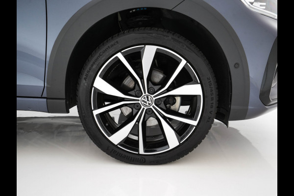 Volkswagen Taigo 1.5 TSI R-Line Aut. *PANO | ADAPTIVE-CRUISE | FULL-LED | BLINDSPOT | HEATED-SPORTSEATS | DIGI-COCKPIT | PRIVACY-GLASS | SHIFTPADDLES | CAMERA | KEYLESS | DAB | NAVI-FULLMAP | ECC | CARPLAY | PDC | 18''ALU*