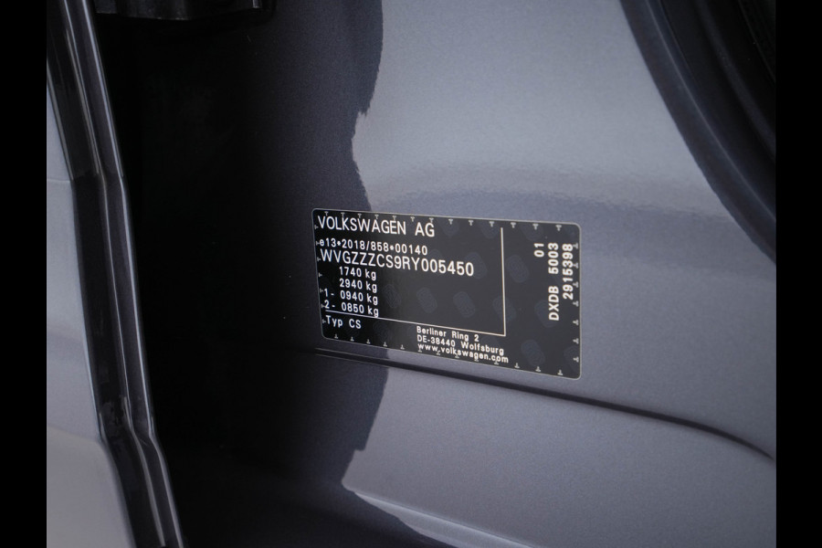 Volkswagen Taigo 1.5 TSI R-Line Aut. *PANO | ADAPTIVE-CRUISE | FULL-LED | BLINDSPOT | HEATED-SPORTSEATS | DIGI-COCKPIT | PRIVACY-GLASS | SHIFTPADDLES | CAMERA | KEYLESS | DAB | NAVI-FULLMAP | ECC | CARPLAY | PDC | 18''ALU*