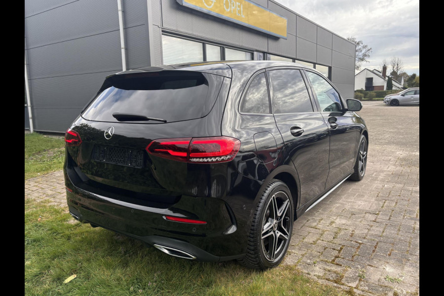 Mercedes-Benz B-Klasse 250 e AMG Line | Plug-in Hybride | PHEV | Stoelverwarming | Camera | Navigatiesysteem | getint warmtewerend glas