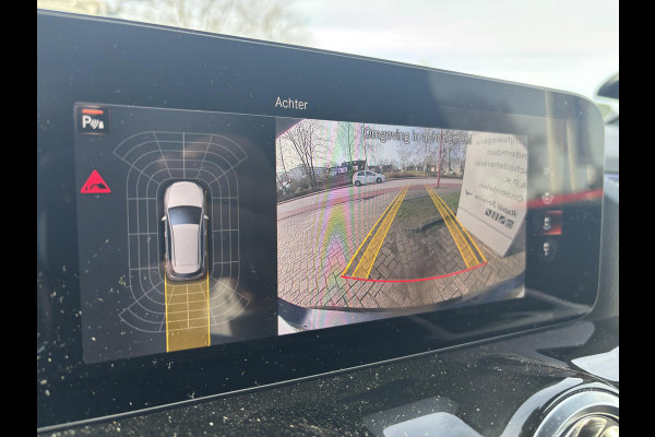 Mercedes-Benz B-Klasse 250 e AMG Line | Plug-in Hybride | PHEV | Stoelverwarming | Camera | Navigatiesysteem | getint warmtewerend glas