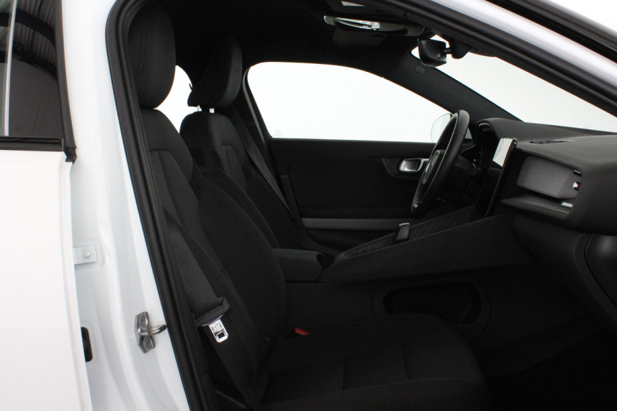 Polestar 2 Standard Range Single Motor 63kWh > Trekhaak/Memory/20inch/Snow Metallic...